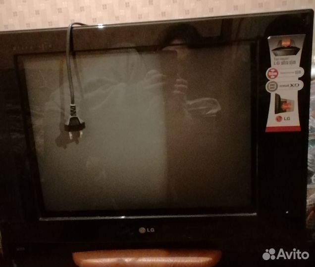 Телевизор LG на запчасти