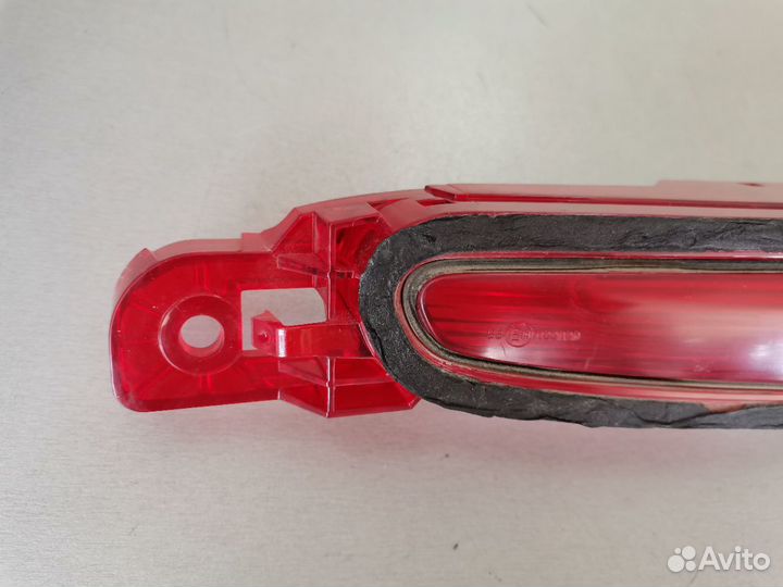 Стоп-сигнал крышки багажника Mazda 3 BL