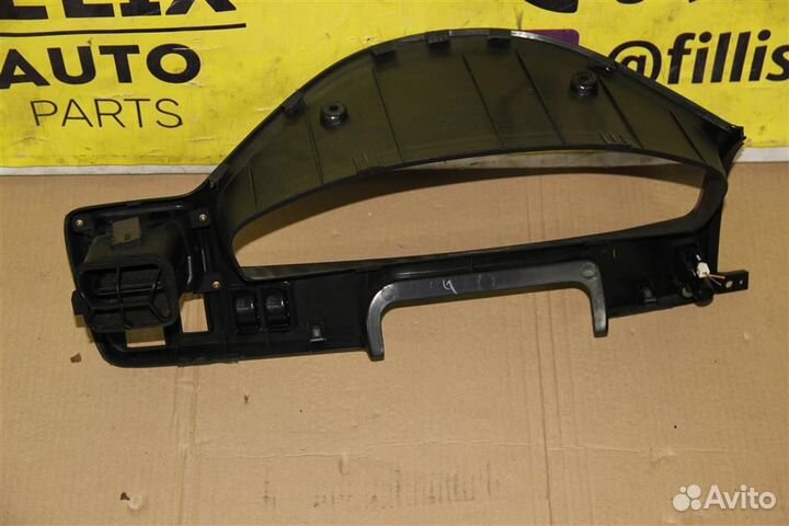 Накладка декоративная Nissan R'nessa (n30) 1997-2