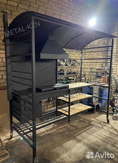 Мангал с вытяжкой