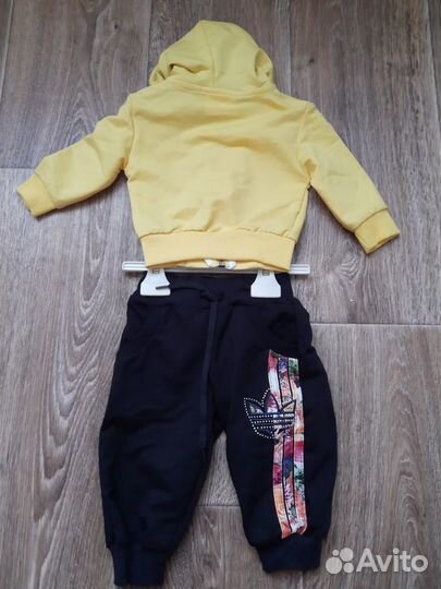 Новый спортивный костюм на малышку