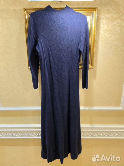 Платье Uniqlo XS 100% шерсть