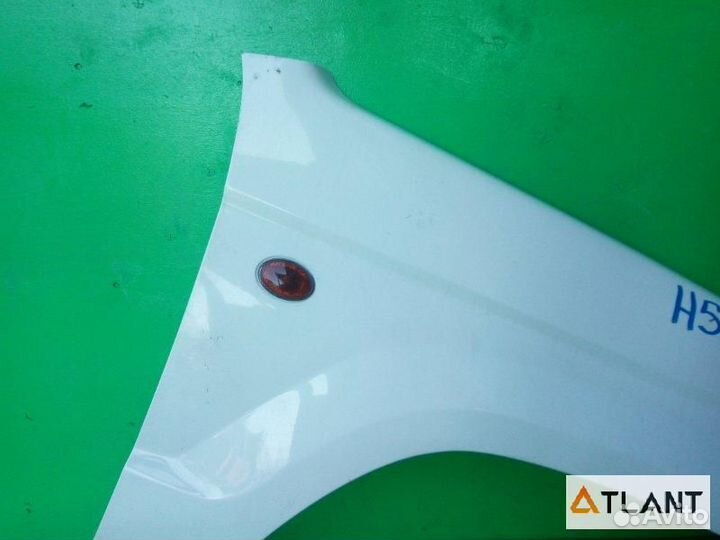 Крыло переднее правое mitsubishi pajero mini