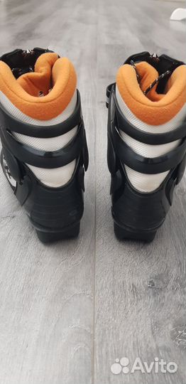 Лыжные ботинки rossignol