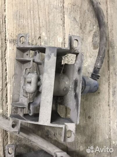 Форсунки омывателя фар Volkswagen Touareg 02-07