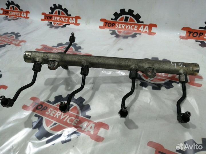 Топливная рейка правая Mercedes-Benz E-Class W211