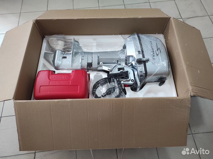 Лодочный мотор Sharmax (Шармакс) SM9,8HS