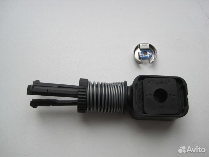 Фиксатор тяги к механической кпп golf 6