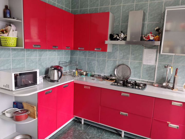 Комната 35 м², 3/3 эт.