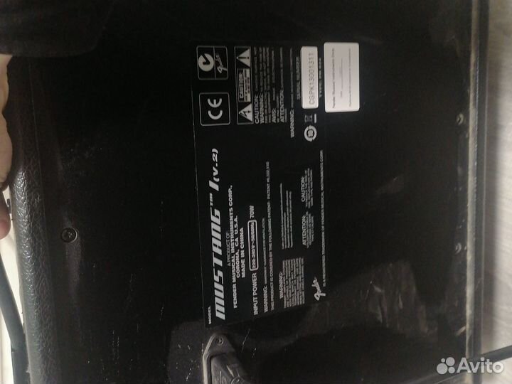 Гитарный комбоусилитель fender mustang 1 v.2