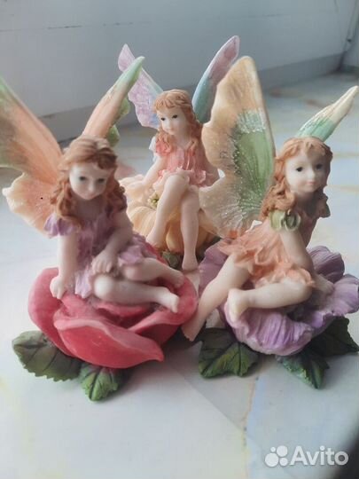 Статуэтка фея