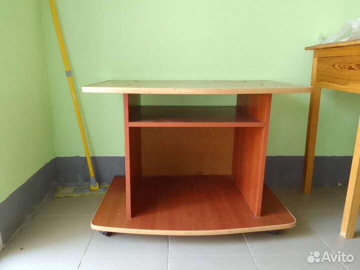 Тумба под телевизор