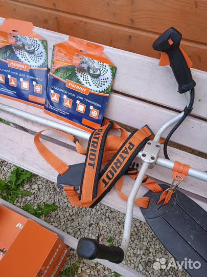 Бензокосилка