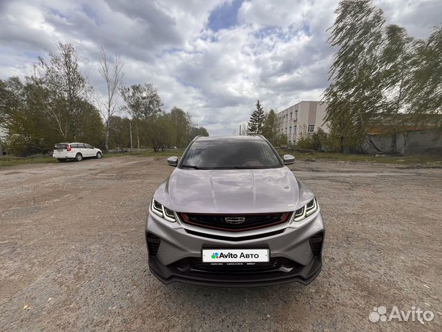 Geely Coolray 1.5 AMT, 2023, 3 500 км с пробегом, цена 2490000 руб.