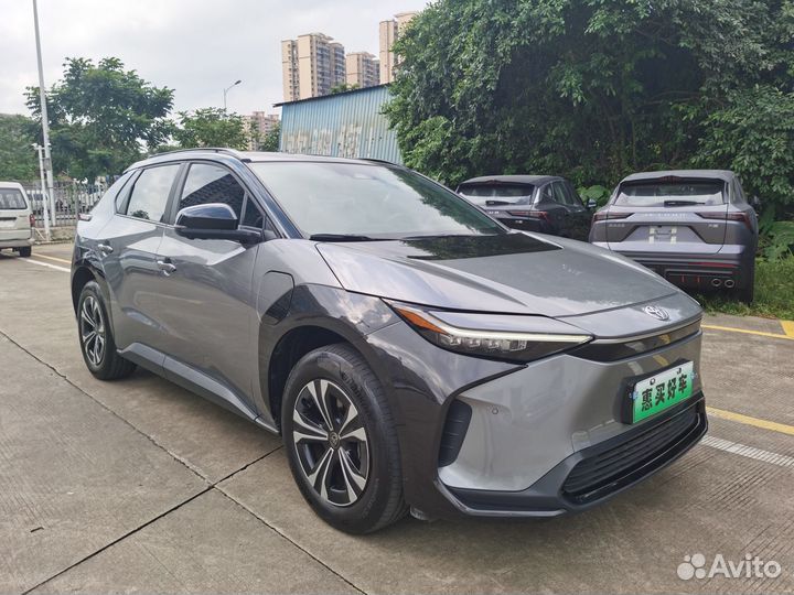 Toyota bZ4X 218 л.с. AT, 2022, 15 680 км