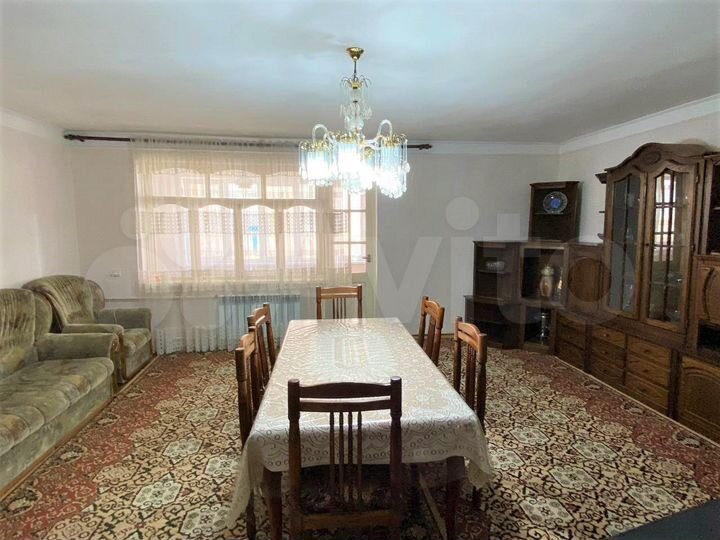2-к. квартира, 92,6 м², 2/5 эт.