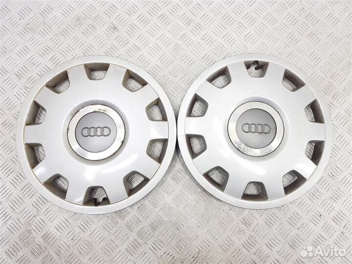8l0601147 Колпак колесный Audi A4