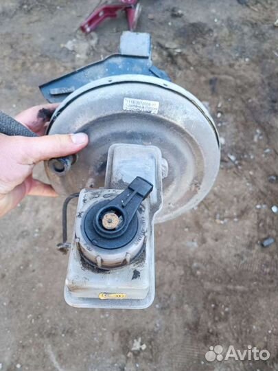 Вакуумный усилитель тормозов Лада Приора 2008 г