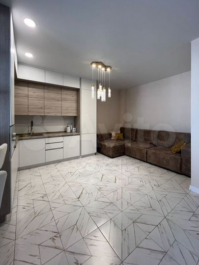 Квартира-студия, 60 м², 2/2 эт.