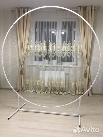 Круглый каркас для фотозоны