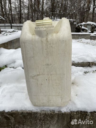 Канистра 20л с воздухоотводом