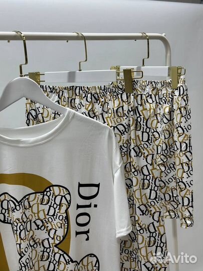 Женская домашняя одежда