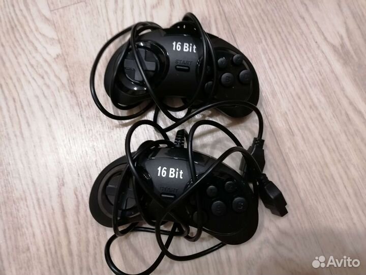 Игровая приставка 