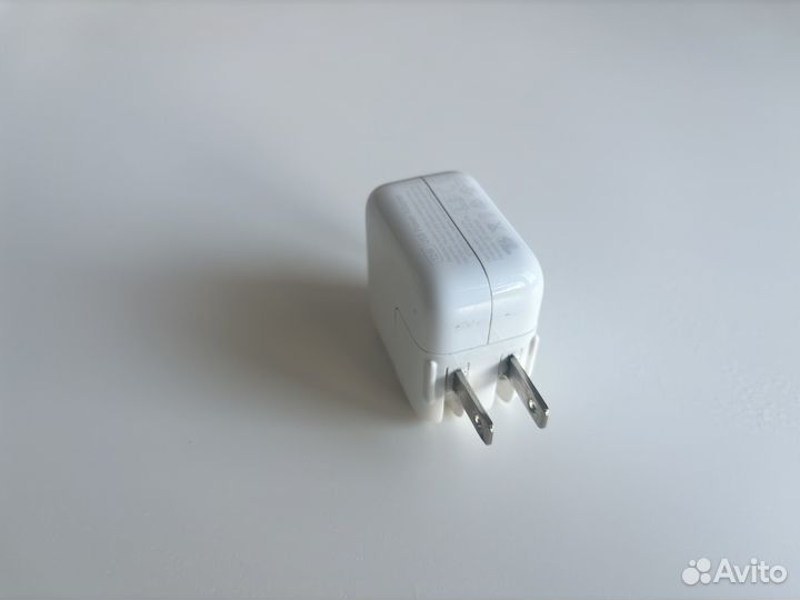 Адаптер Apple USB2.0 model 1401, 12W 5,2V 2,4А