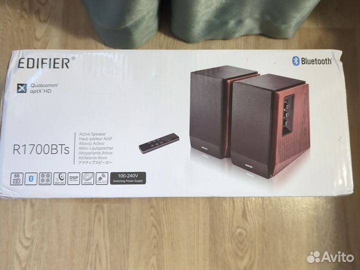 Колонки Edifier R1700BTs