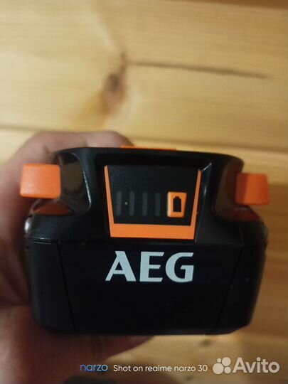 Аккумулятор aeg 18v новый