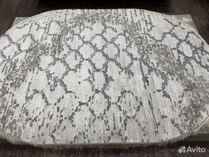 Ковер овальный новый 1.6х2.3м