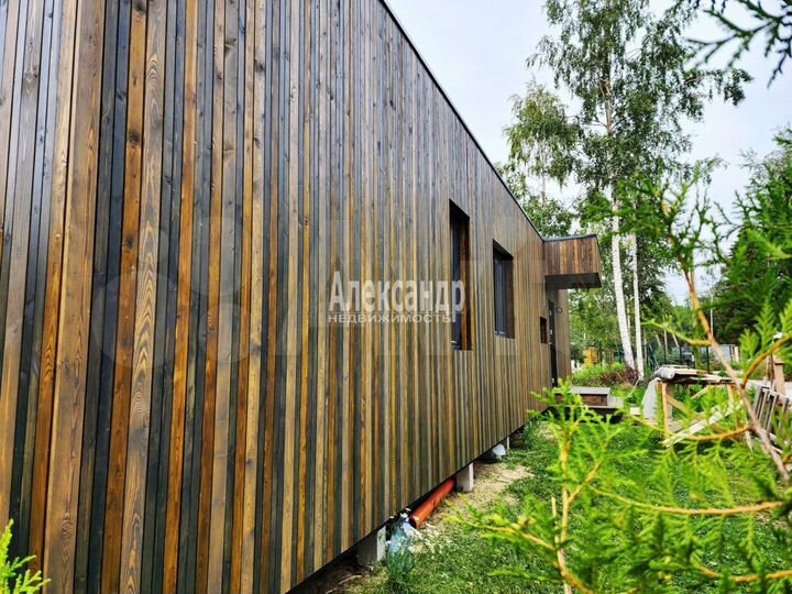 Дом 118 м² на участке 9 сот.