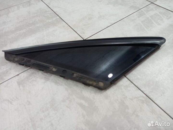 Форточка задняя левая Audi A8 D4 4.2 FSI 2012