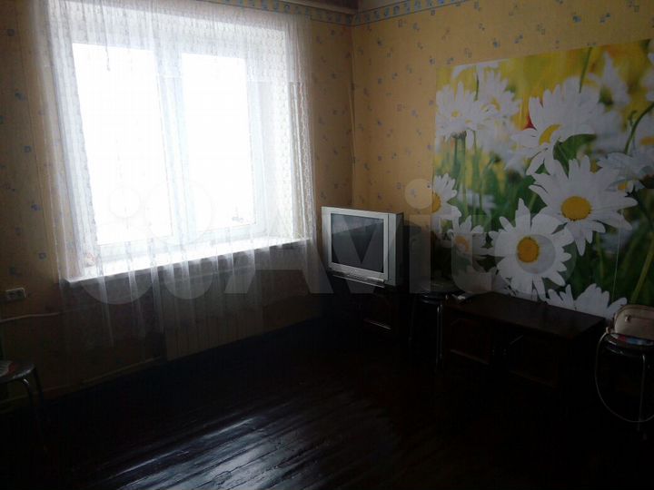 Комната 22 м² в 2-к., 2/4 эт.