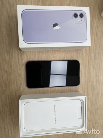 iPhone 11, 64 ГБ