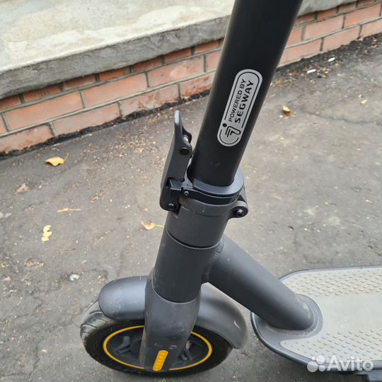 Электросамокат ninebot max g30