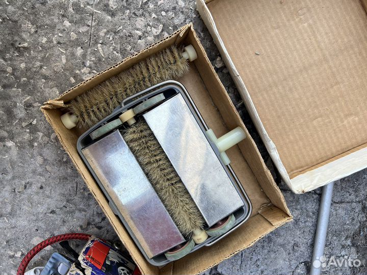 Щетка для чистки ковров