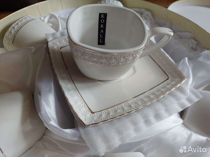 Чайный сервиз на 6 персон