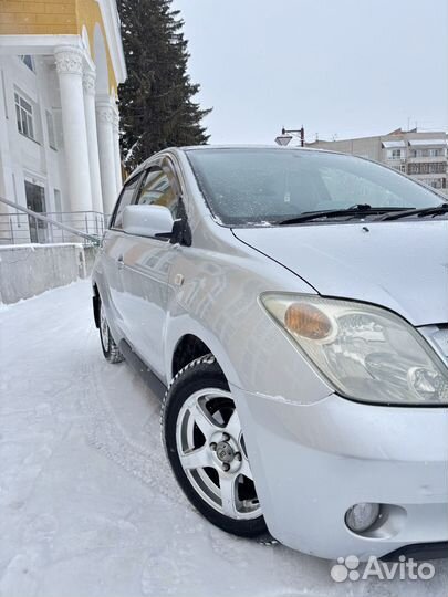 Toyota Ist 1.3 AT, 2002, 252 430 км