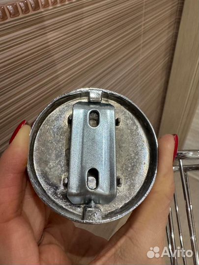 Держатель дтя туалетной бумаги и освежителя