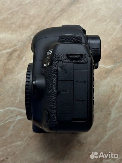 Canon 5D mark iv