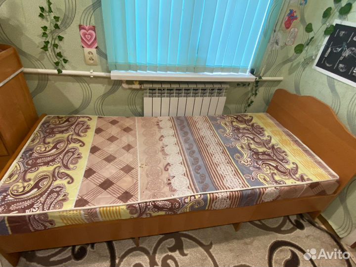 Продается кравать,матрас идеальный