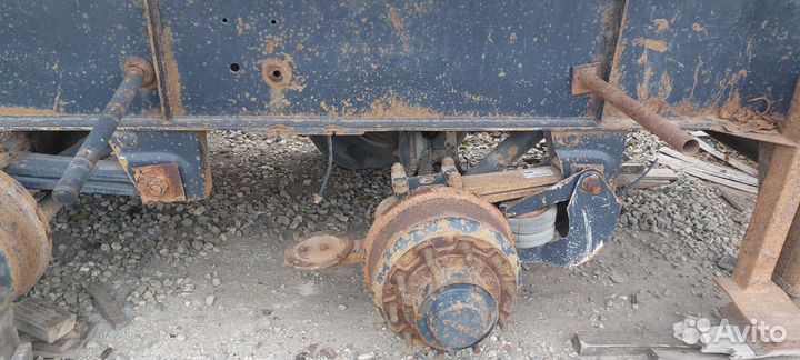 Полуприцеп самосвальный Тонар 9523, 2011