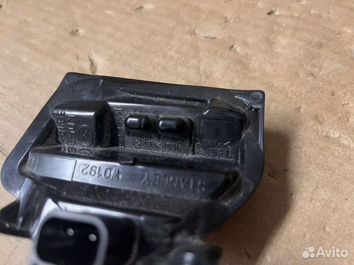 Повторитель поворота левого зеркала mazda cx 5