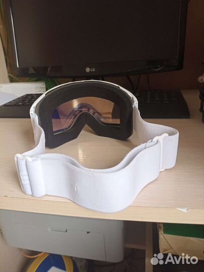 Горнолыжные очки женские