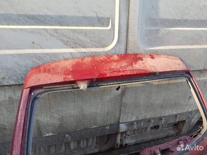 Крышка багажника Рено Лагуна 2 универсал