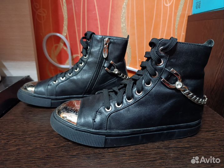 Ботинки кеды демисезонные для девочки р. 35 кожа