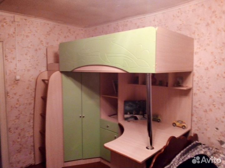 Кровать чердак