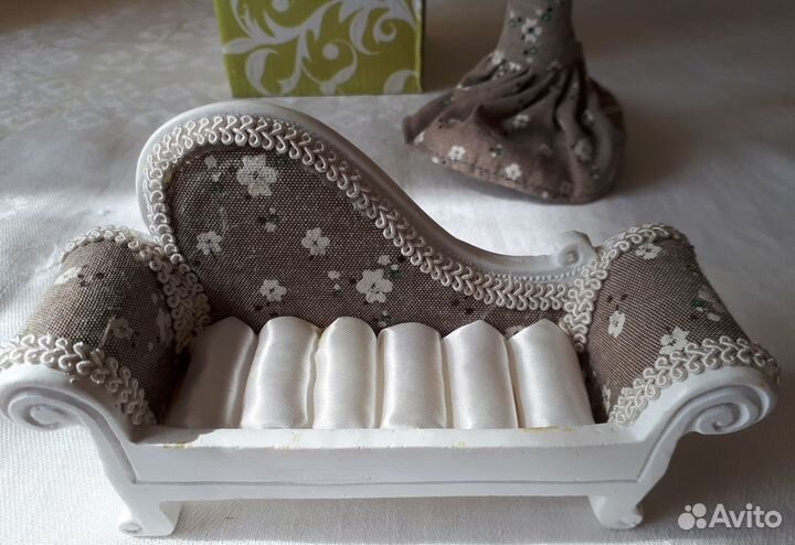 Подставки для бижутерии украшений