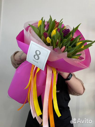 Тюльпаны в красивом оформлении